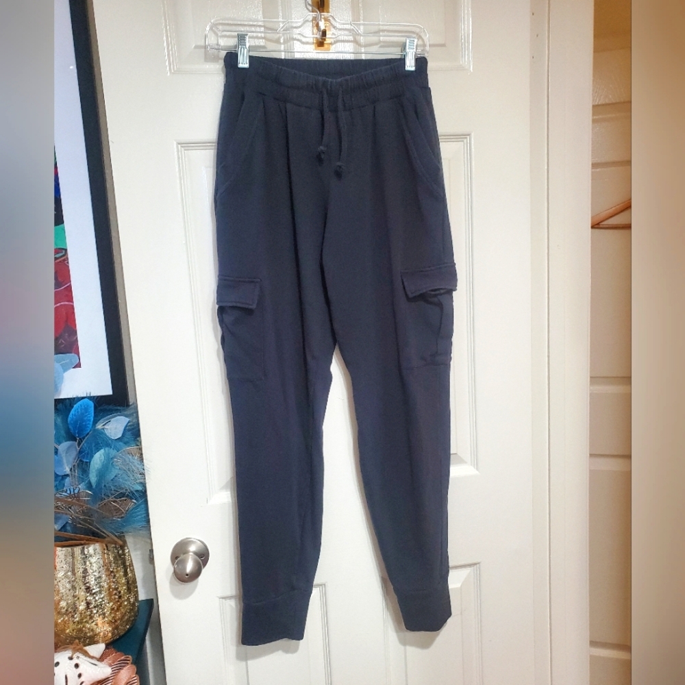VENUS Black Women's Jogger Cargo Pants Like New Medium Black